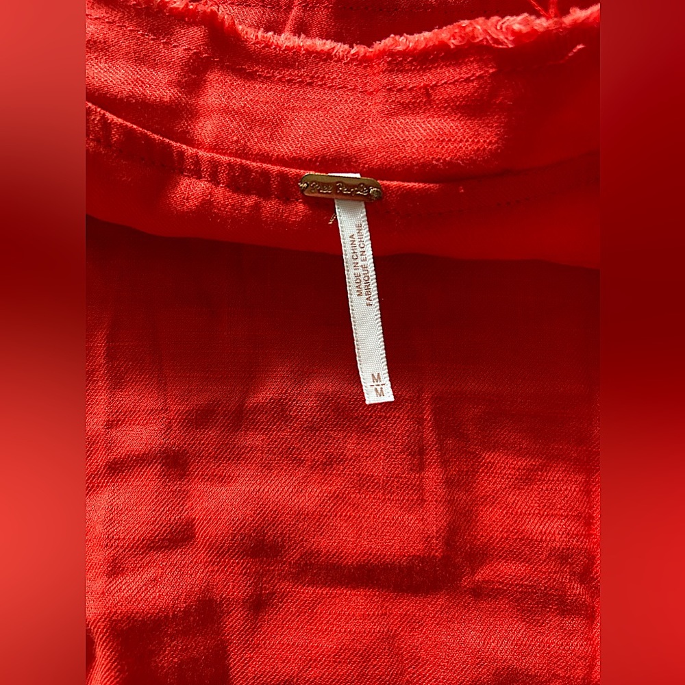 Free lot people jacket, tank top, and sweater bundle sizes M/L - Picture 4 of 4